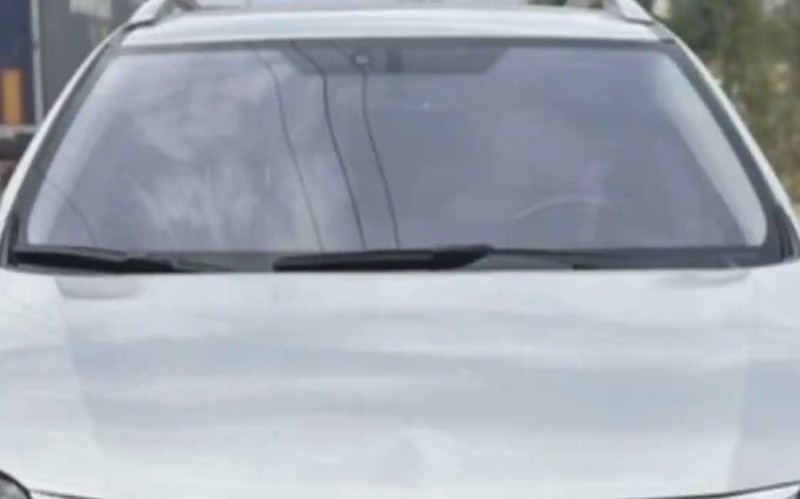 Лобовое стекло от Lexus Rx